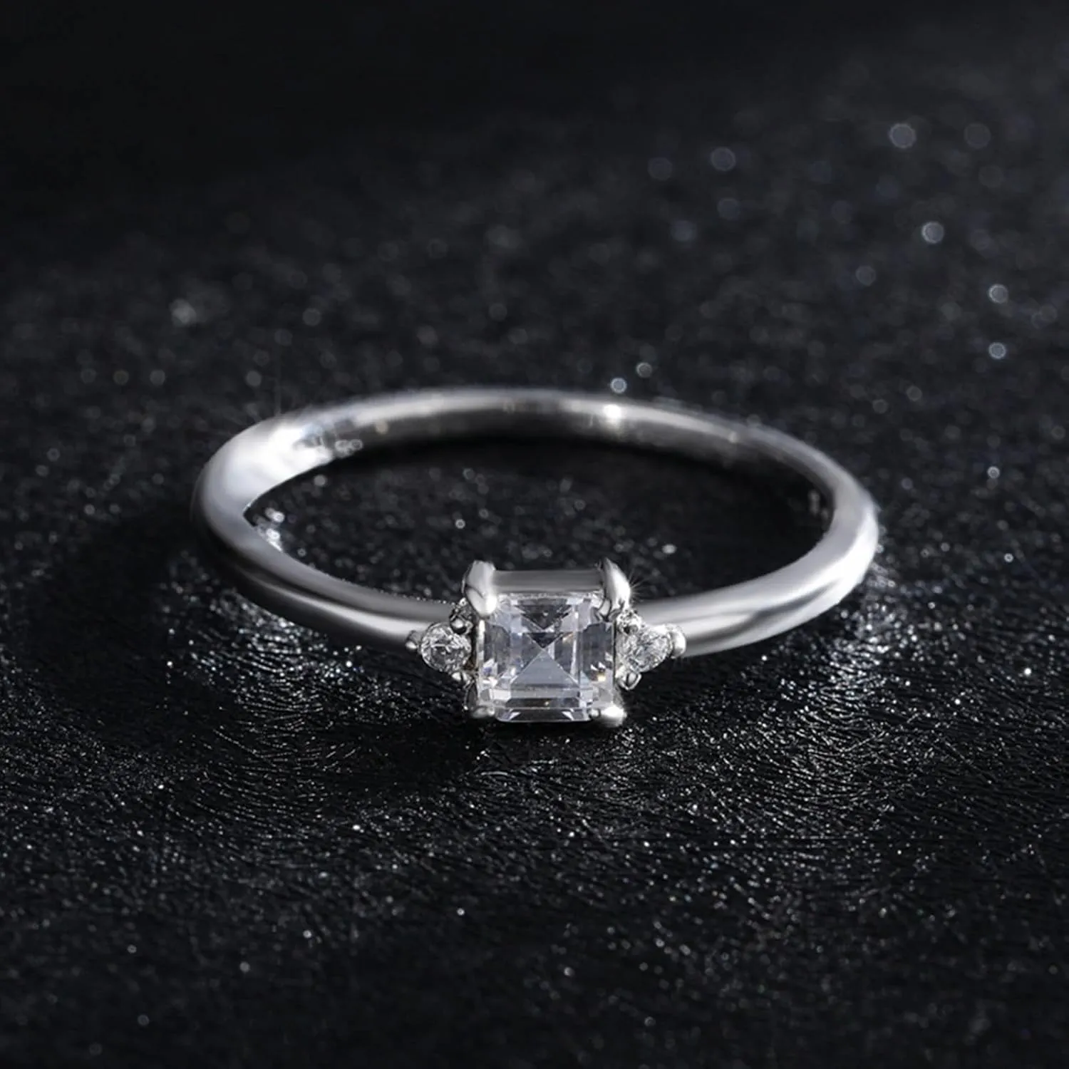 Aienid Jewelry Rings for Women Cluster Plain White Gold Wedding Bands for Women 9K Au375/Au585 Size Square-Shape Moissanite Stackable