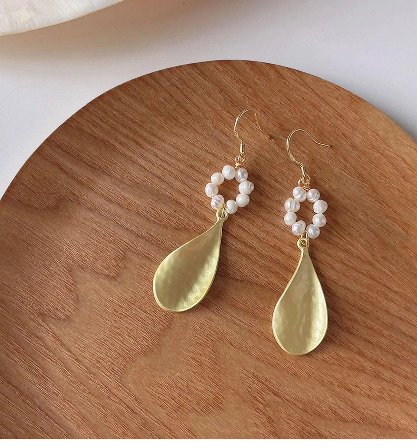 Baroque Pearls Earring Natural Freshwater Pearls Dangle Earrings Gold Pearl Drop Earrings Jewelry S925 with 14K Gold Plated Modern Wedding Eardrop Valentine Birthday Gift for Her