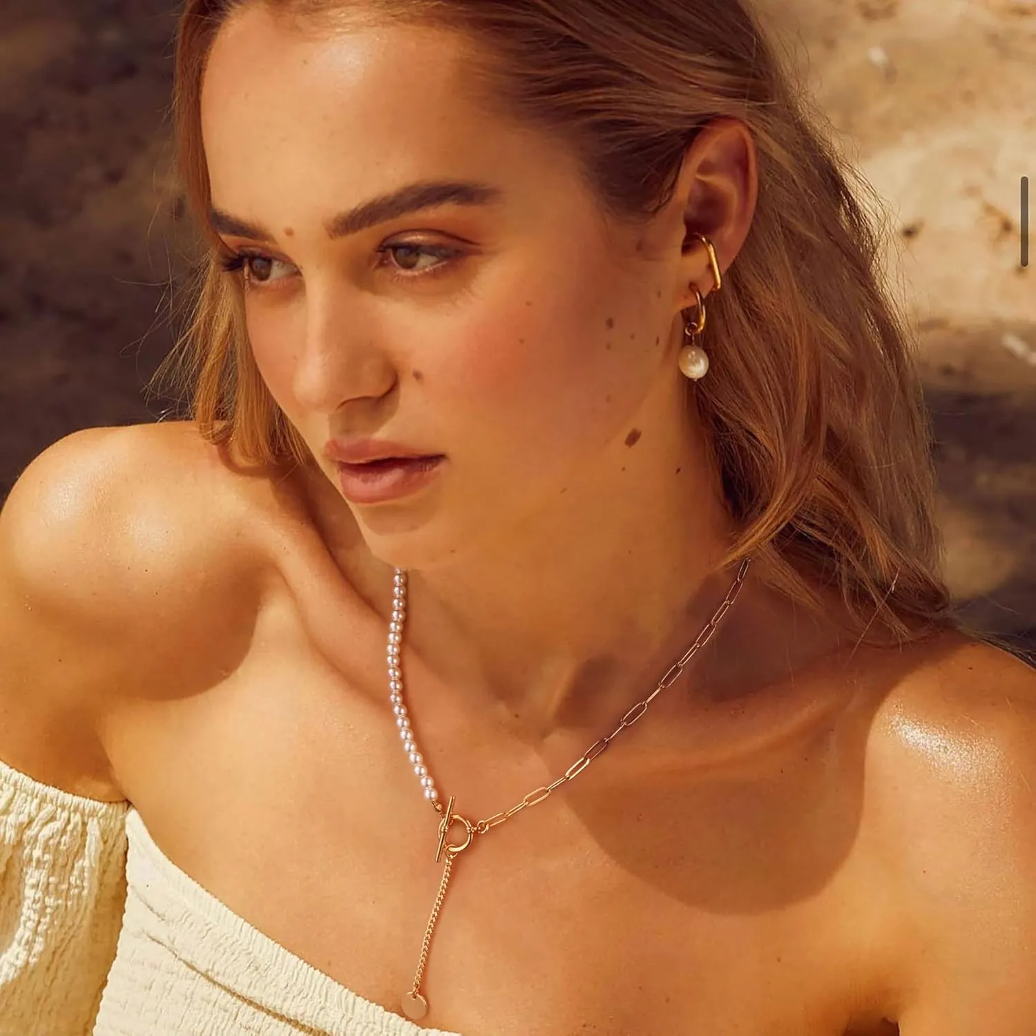 Gold Layered Necklaces for Women, 14K Gold Plated Vintage Evil Eye Queen Elizabeth Bee Sun and Moon Medallion Necklace Retro Choker Chain Link Necklace Gold Layered Necklaces for Women Jewelry