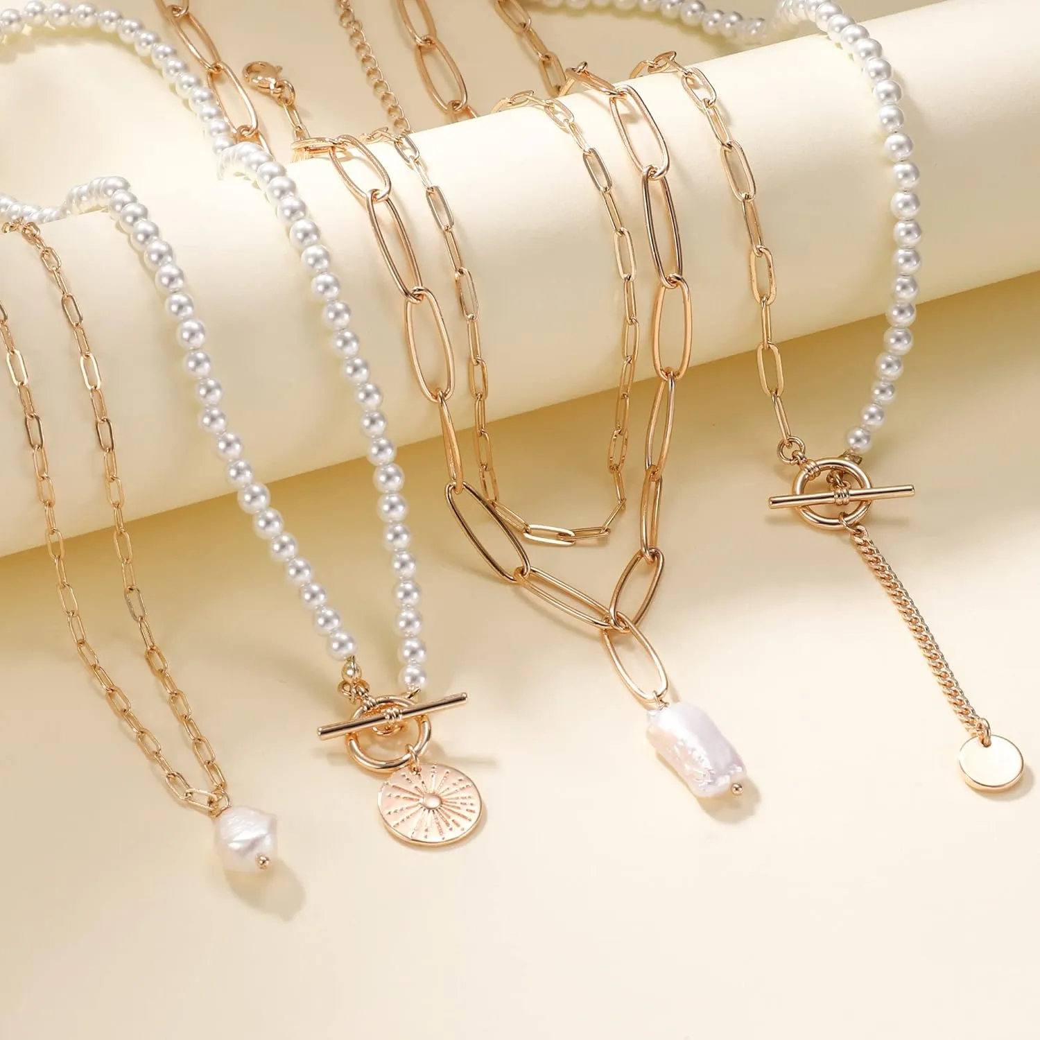Gold Layered Necklaces for Women, 14K Gold Plated Vintage Evil Eye Queen Elizabeth Bee Sun and Moon Medallion Necklace Retro Choker Chain Link Necklace Gold Layered Necklaces for Women Jewelry