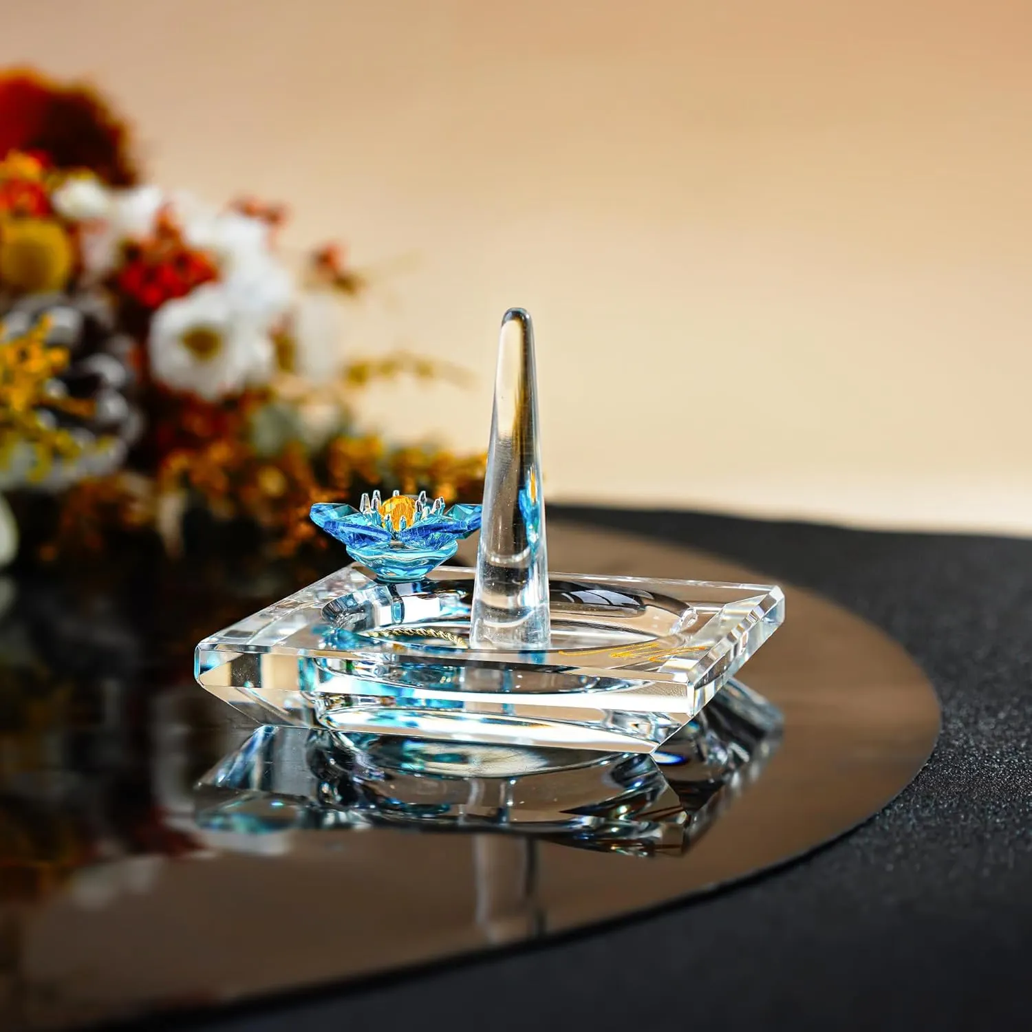 H&D HYALINE & DORA Glass Ring Holder Clear Ring Dish Jewelry Tray Decorative Trinket Dish for Rings Earrings Necklaces Birthday Mother's Day Christmas Gift for Women(M)