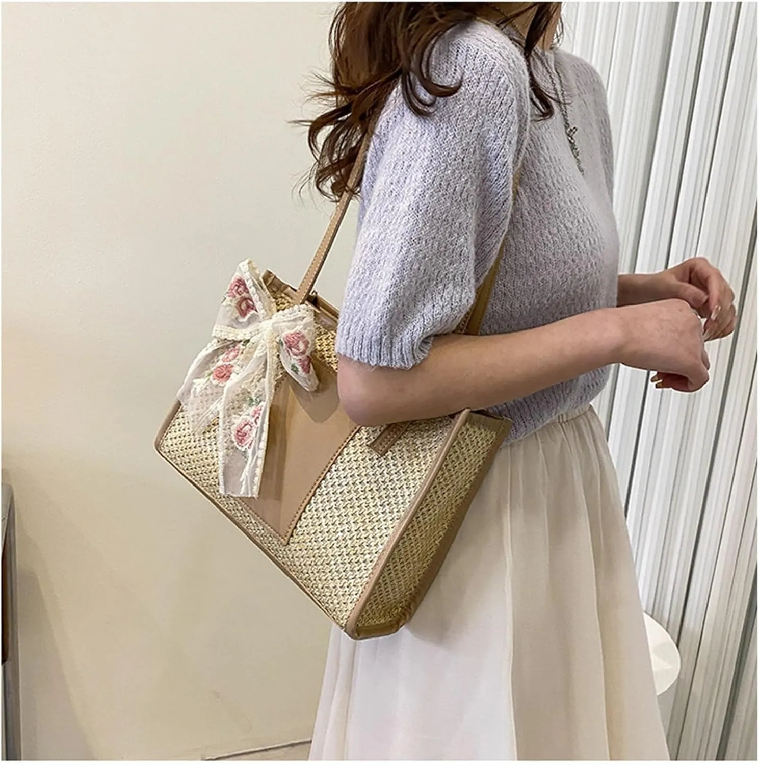 Large Beach Bags for Women Travel Straw Purses Cute Beach Tote Straw Tote Vacation Handbags Shoulder Bag Hobo Bags