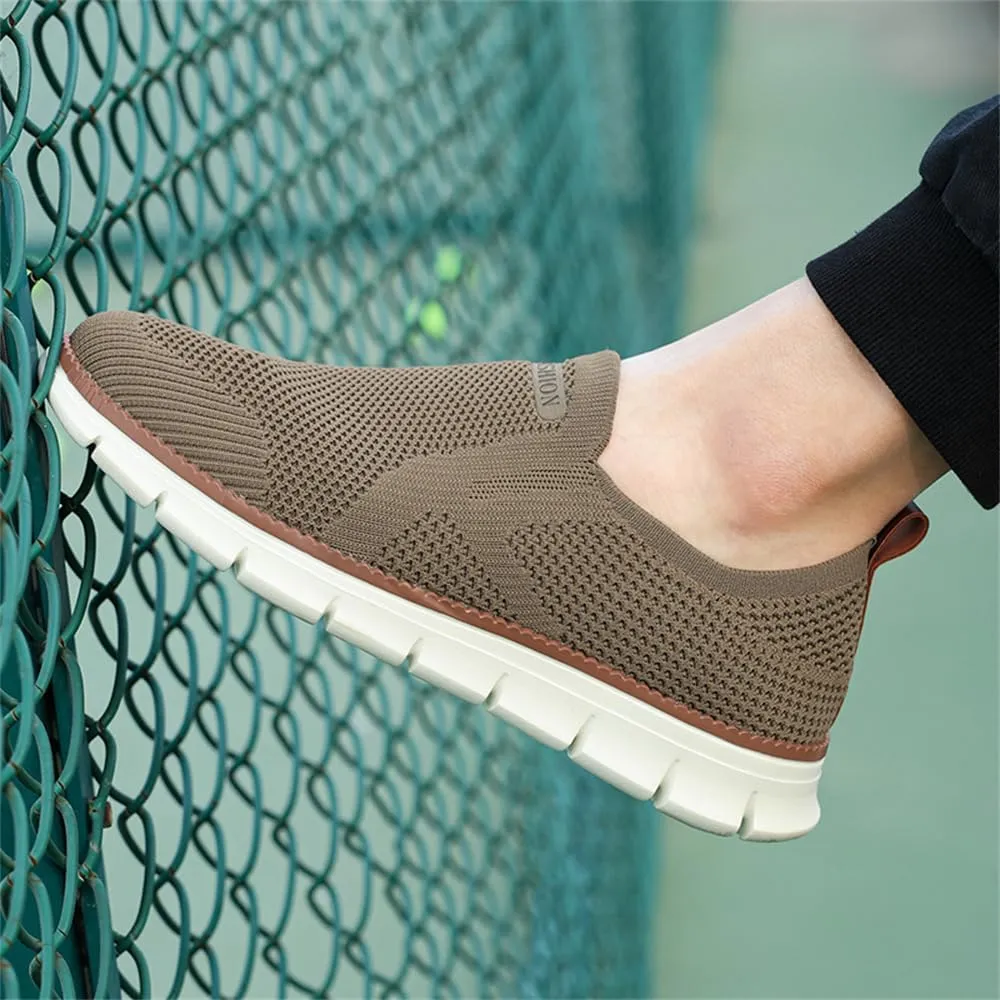 Men's Non Slip Running Shoes Slip On Casual Walking Shoes Fashion Mesh Sneakers Workout Sports Shoes