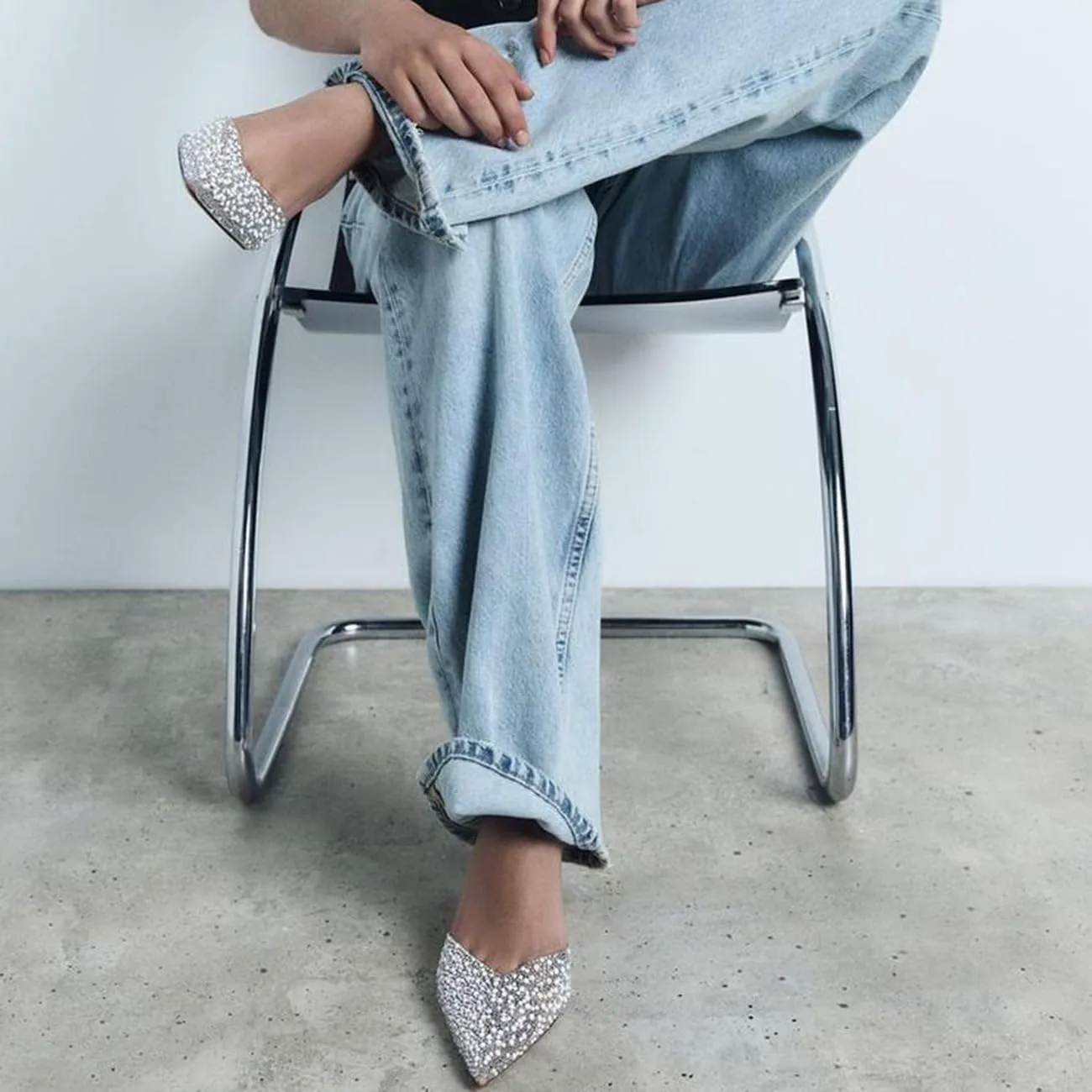 MRKEWUNEY Fashion Rhinestone Clear Slingback Pumps Shoes for Women Pointed Toe PVC Kitten Heels