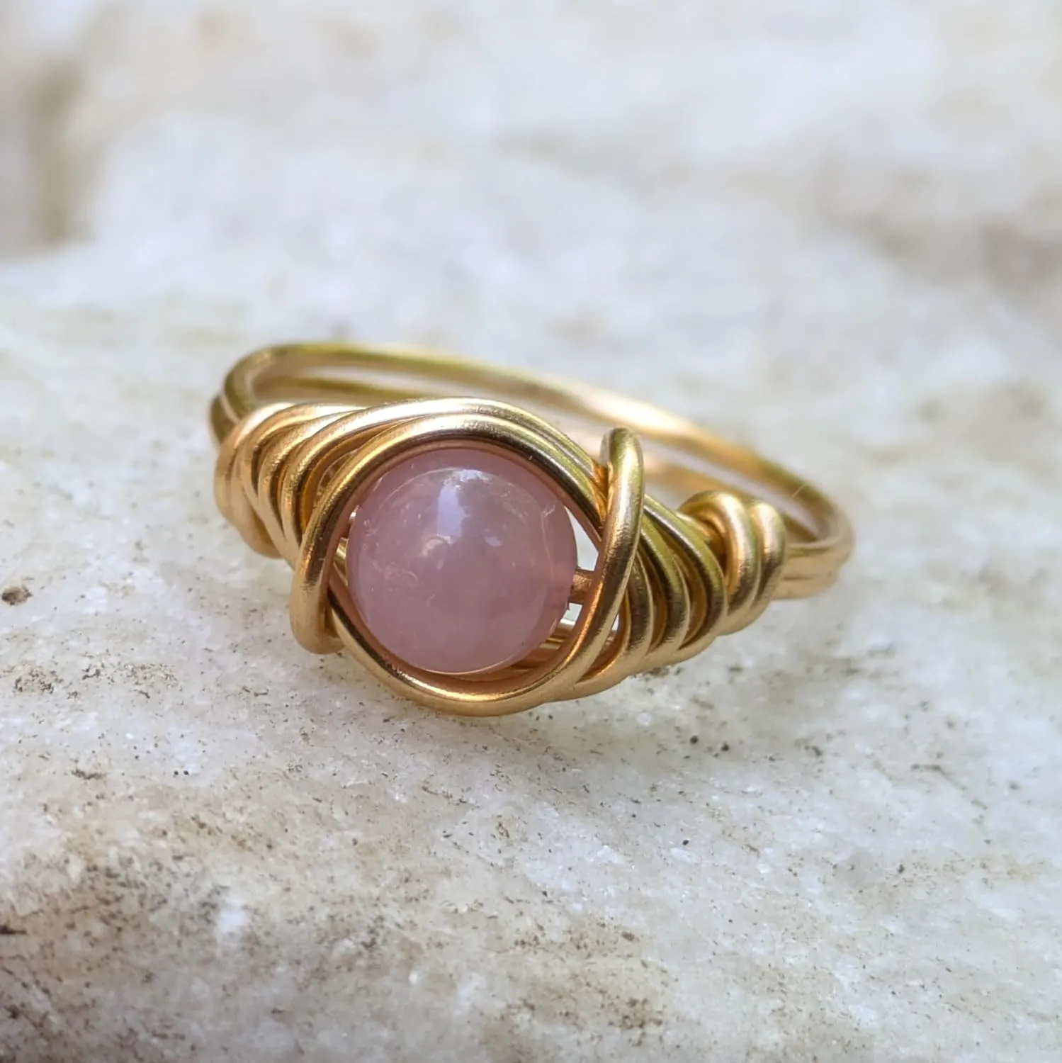 Rose Quartz Ring Wire Wrapped Crystal Jewelry for Taurus and Libra Zodiac Signs (Solid Gaux Gold, 6.5)