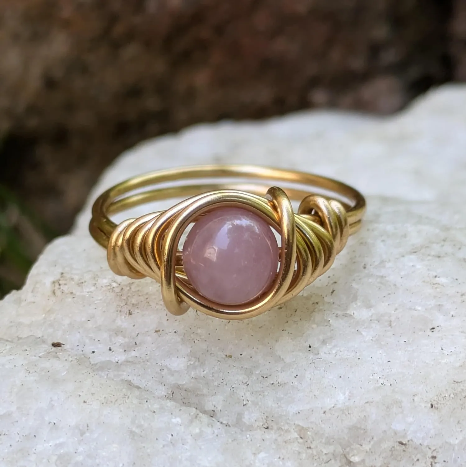 Rose Quartz Ring Wire Wrapped Crystal Jewelry for Taurus and Libra Zodiac Signs (Solid Gaux Gold, 6.5)
