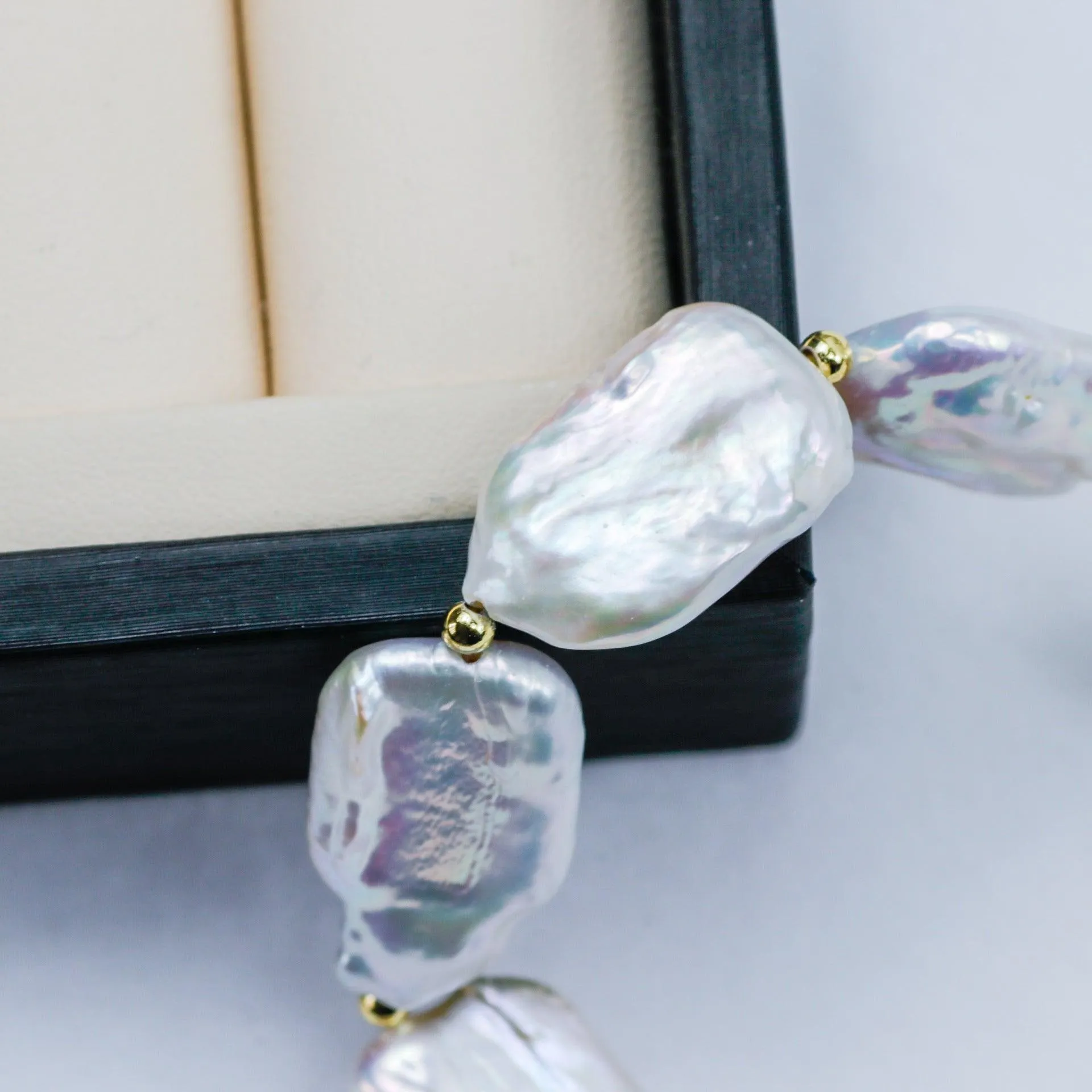Shaped Baroque Freshwater Pearl 14-15mm Square Bead Bracelet