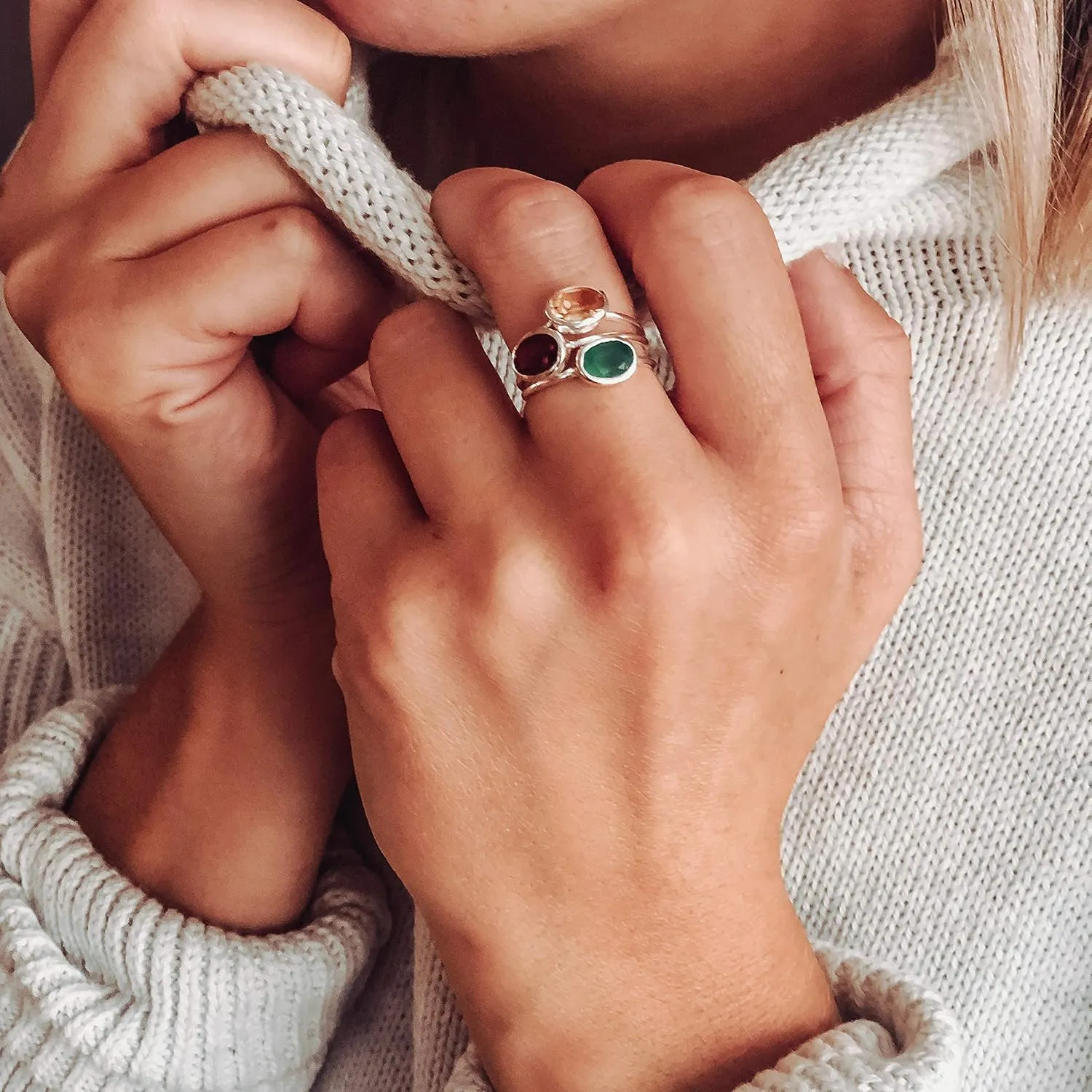 Tiny Oval Gemstone Stacking Ring, Minimalist Thin Ring Band, Mother's Birthstone Stacking Ring Set, Mom's Dainty Oval Rings, Stackable Birthstone Ring in Sterling Silver or Vermeil Gold (Clear Quartz)