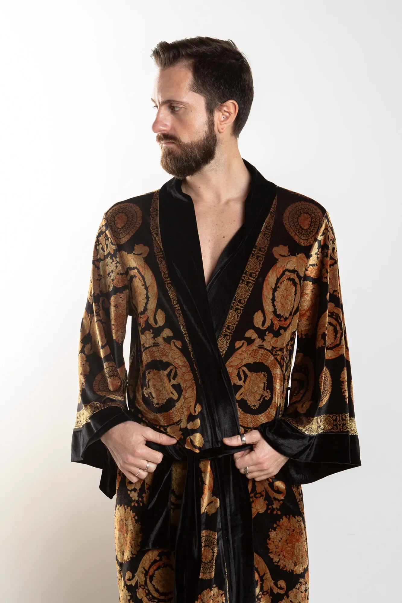 Velvet Blazer - Tzar