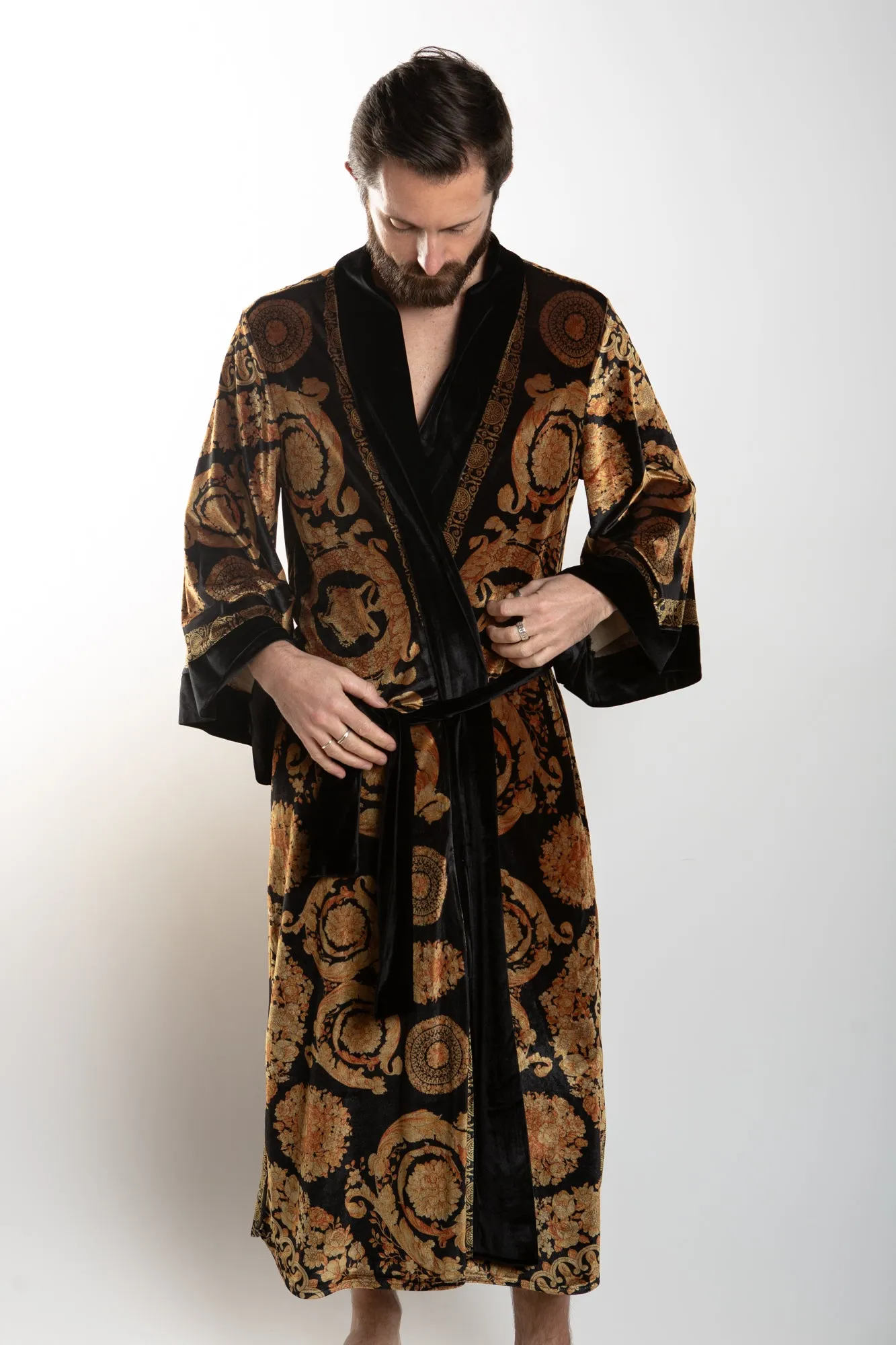 Velvet Blazer - Tzar