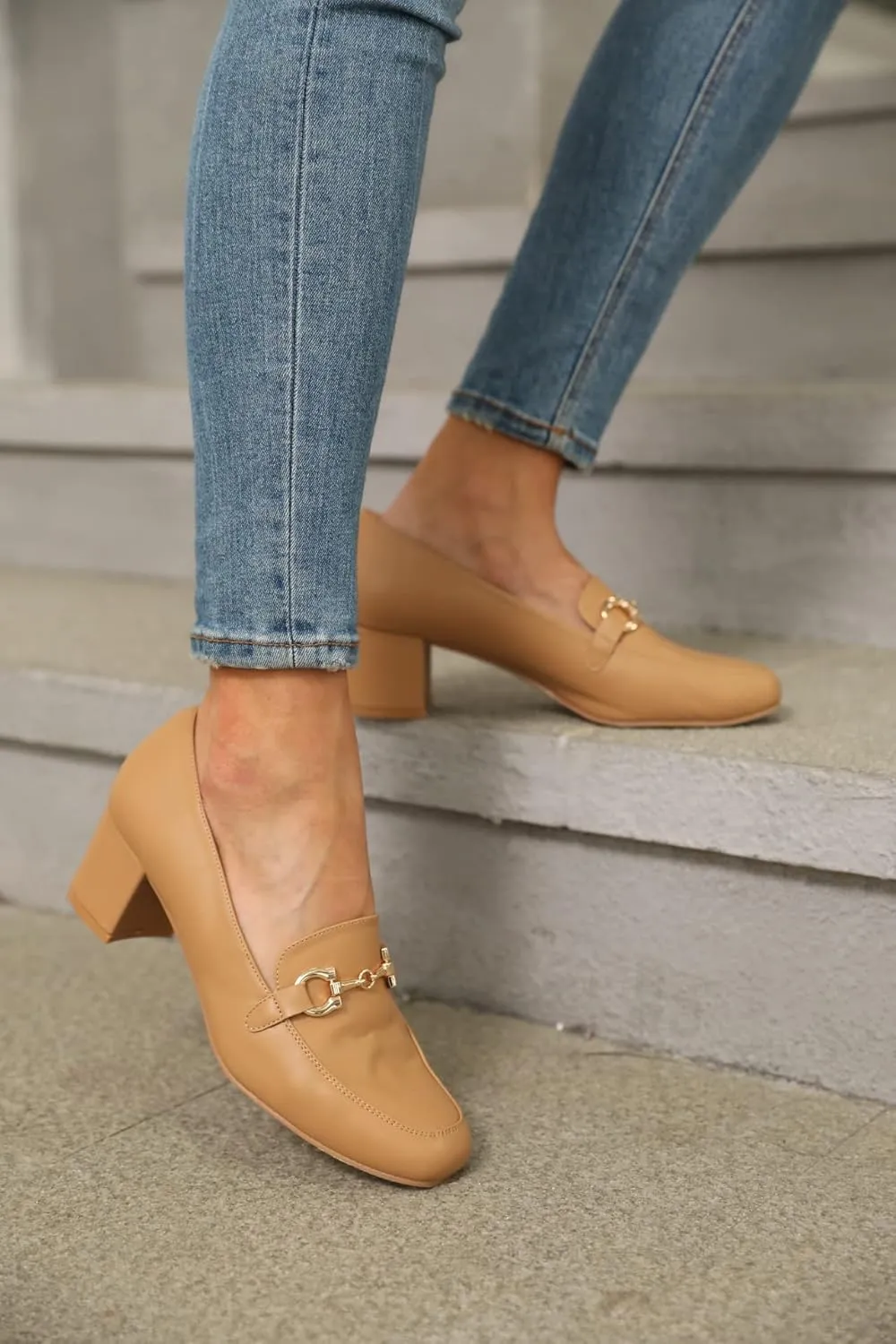 Women's Low Block Heel Pumps Slip On Chain Chunky Heel Closed Square Toe Comfortable Patent Leather Loafers Casual Dressy Business Office Work Shoes