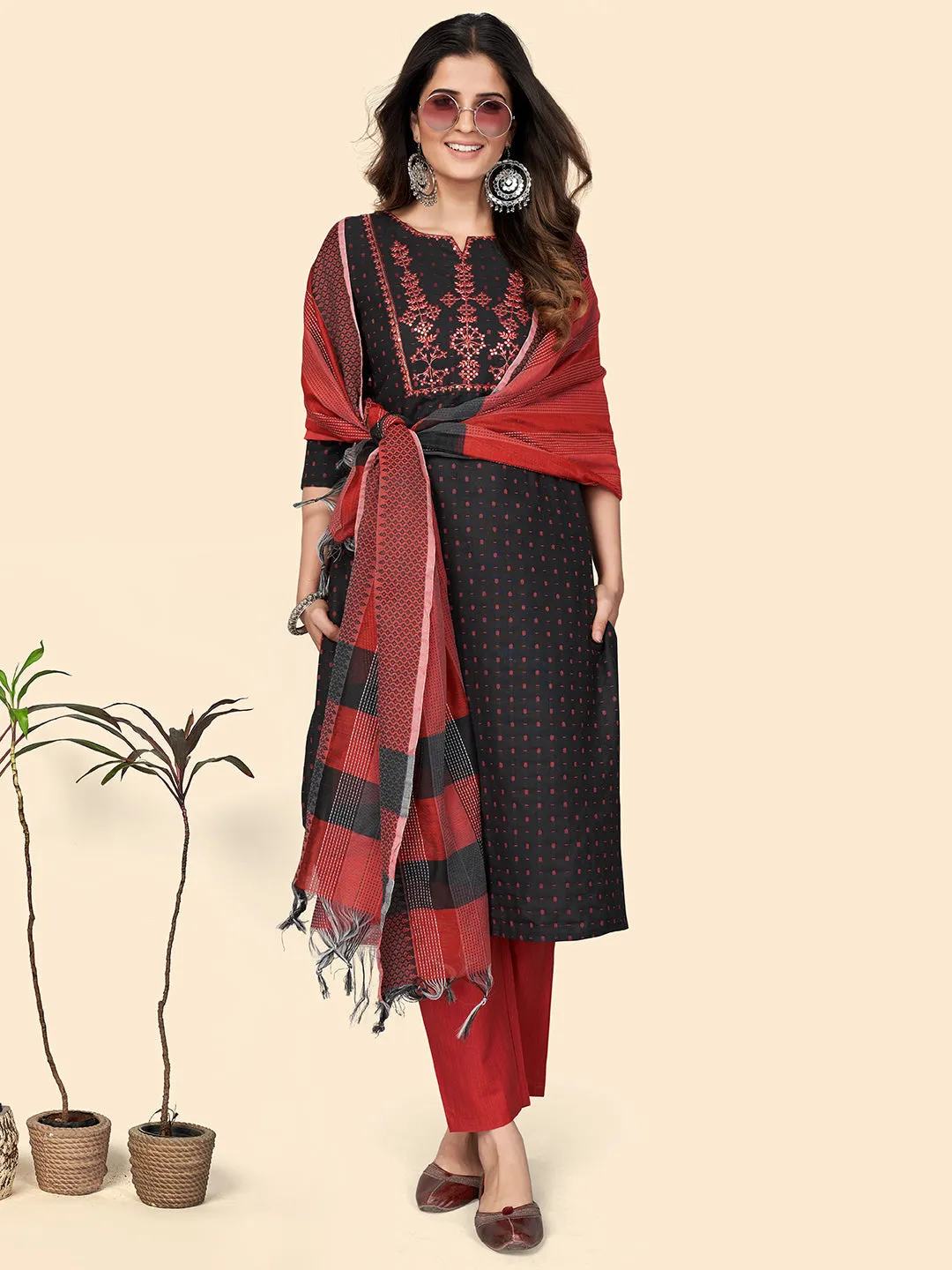 Women'S Print & Sequience Straight Cotton Black Stitched Kurta Pant With Dupatta